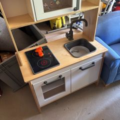 kids kitchen