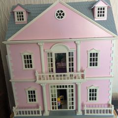Doll house