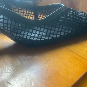 beautiful kitten heel shoes