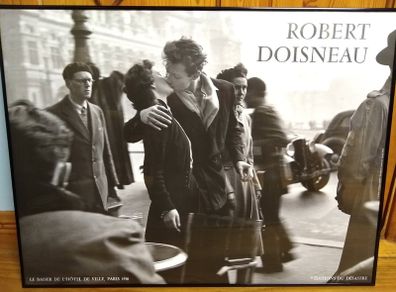Framed Print The Kiss