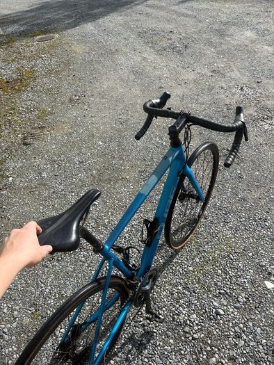 cube attain road bike