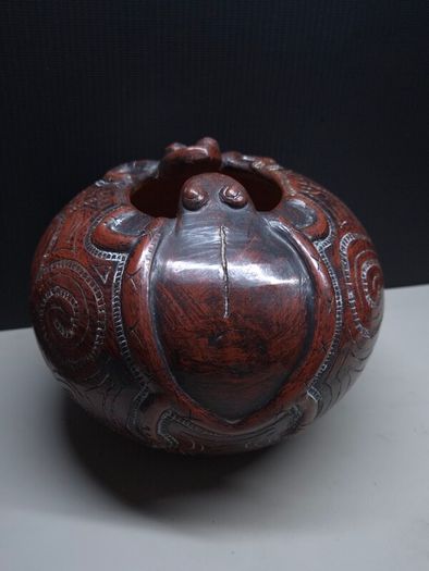 Brazilian Terracotta Folk Art Pottery Vessel with Frogs Signed Elizabeth Paiva 12cm
