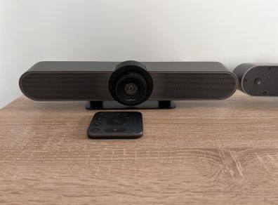 Logitech meet-up cameras 1 available