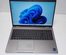 Dell Latitude 5520 | Intel Core i5-1135G7 | 16GB RAM | 256GB NVMe SSD | 15.6" Laptop