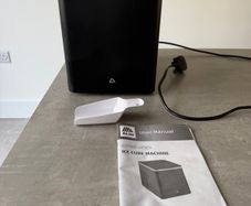 ice cube maker