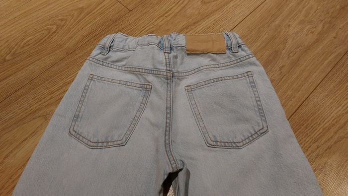 Brand new Zara girls jeans - size 9 years
