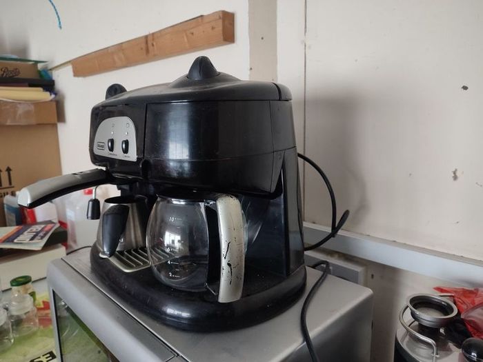 Coffe and tea machine