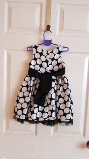 Occasional Dress for (2T) 2 - 3 years