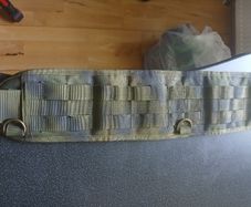 Airsoft  load  carrier  belt