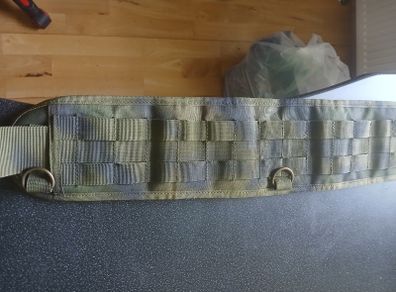 Airsoft  load  carrier  belt