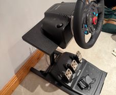 Logitech steering wheel pedals and gear shifter