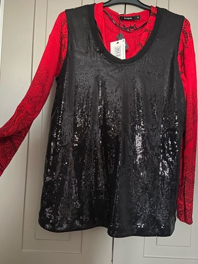 Mark and Spencer brand new top