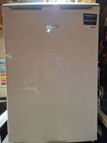 Undercounter freezer