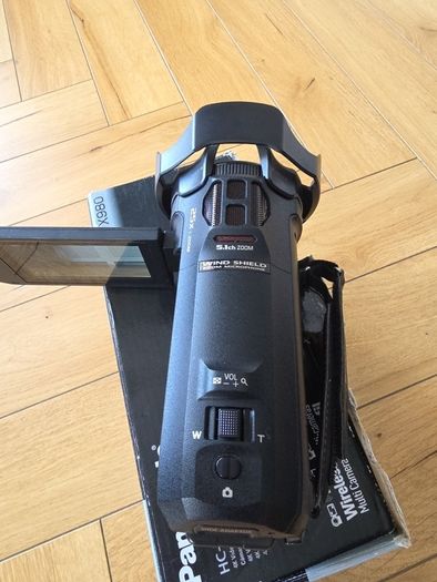panasonic  HC-VX980 4K