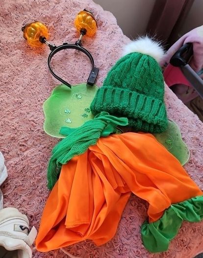 girls mix of cloth age 6 to 8