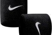 NIKE Swoosh Black Wristbands