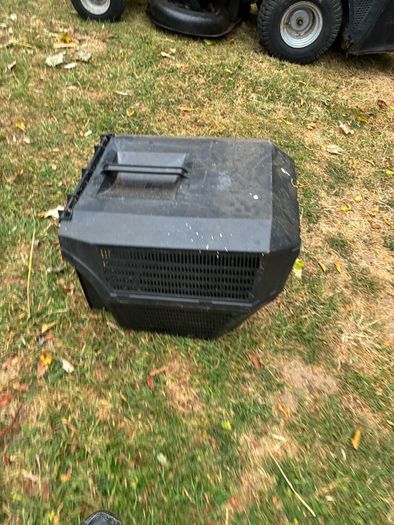 Castle garden lawnmower box