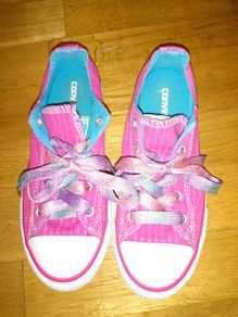 Pink Converse all stars