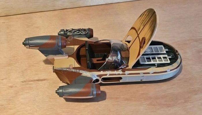 Star Wars LandSpeeder 3.75 " Scale From The New Vintage Wave As New Out Of Pack