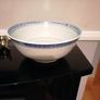 large rice bowl /serving bowl Image 3