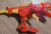 Transformer dinosaur / gun