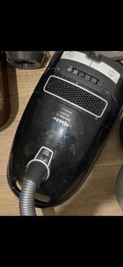 Hoovers + irons