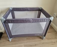 Small travel cot