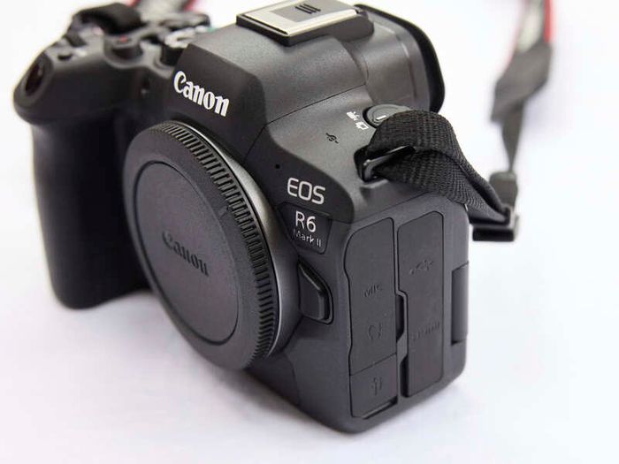 Canon camera R6 mark ll