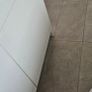 kitchen island  and 2 stools Image 2