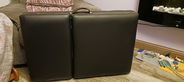 treatment couch