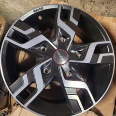 Ford Custom alloys