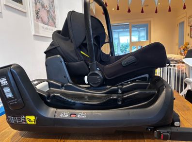 Nuna Bugaboo car seat with isofix