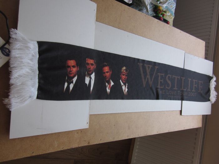 Vintage Westlife Fringe Scarf "The Love Tour 2007"