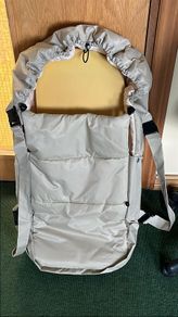 Hard back baby carrier