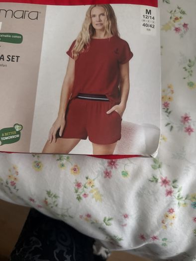 pjs