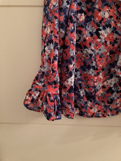 Savida floral top