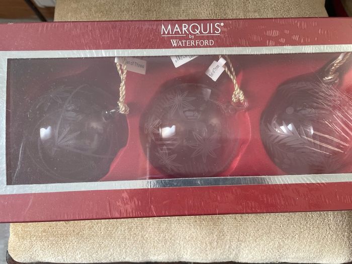 Vintage Marquis by Waterford Baubles Christmas Celebrations Ornaments Set of 3