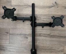 Dual monitor stand