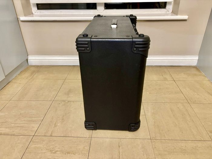 Peavey Bandit 112 Red Stripe 100W Guitar Amp + Footswitch