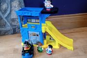 Fisher Price Little People DC Batcave Figures and Talking Batmobile 2008