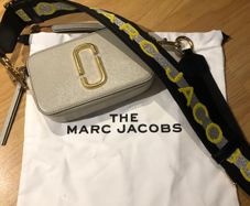 Marc Jacobs Snapshot hand bag