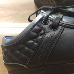 New Mckenzie boys shoes