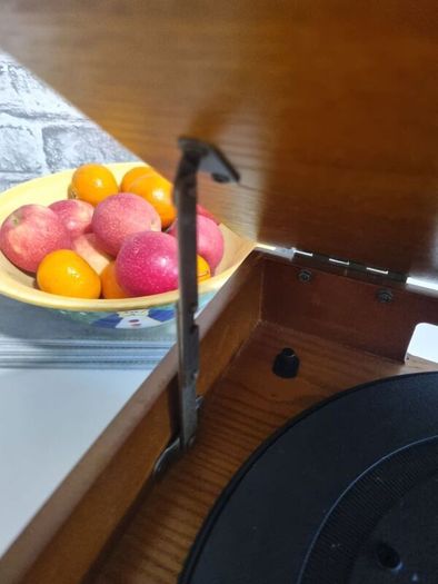 Retro Radio and Record Player