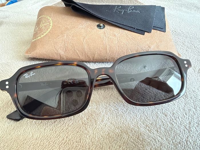 Rayban Zuri Bio-based Grey