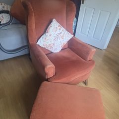 Orange Arm Chair 9 months old barely haes