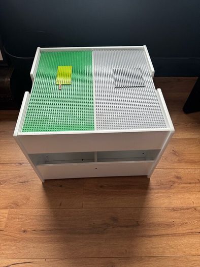 Lego Table