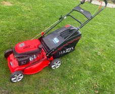 Harry Lawnmower