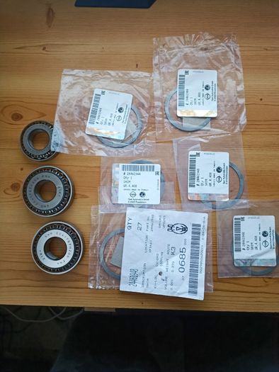 Uprated end case m32 gearbox plus some bearings and shims