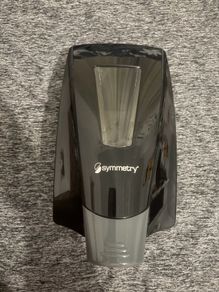 4 soap dispensers can be sold separately