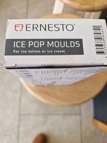 4 Ice pop moulds